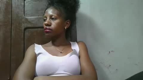 Snapshot of edwige770943 chatting on 22, 5, 2026 edwige770943 online show from 22, 5, 2026