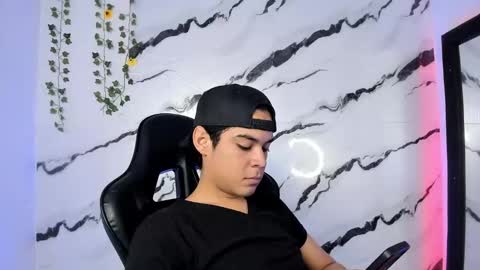 Snapshot of edy_play1 chatting on 4, 2, 2026 edy online show from 4, 2, 2026