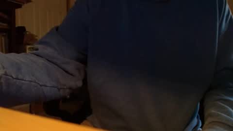 Snapshot of eeyoreeeyore chatting on 2, 11, 2025 eeyoreeeyore online show from 2, 11, 2025