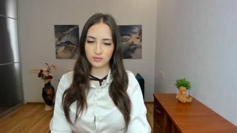 Snapshot of effy_royse chatting on 21, 6, 2026 Effy Royse online show from 21, 6, 2026