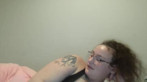 Snapshot of egyptiancottxn chatting on 23, 12, 2025 Egyptiancottxn online show from 23, 12, 2025