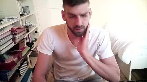 Snapshot of eheh60800 chatting on 25, 10, 2025 eheh60800 online show from 25, 10, 2025