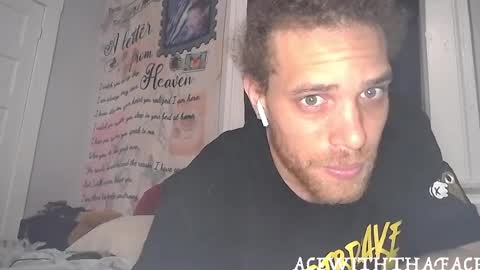 Snapshot of ehusband chatting on 18, 5, 2026 Ace Wit Da Face online show from 18, 5, 2026