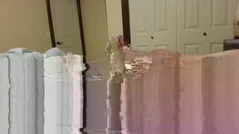 Snapshot of eightinch73 chatting on 25, 10, 2025 eightinch73 online show from 25, 10, 2025