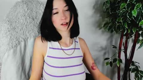 eileenmoores online show from 25, 9, 2025