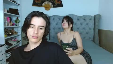 eimy_andres online show from 9, 2, 2026