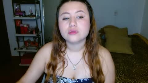 EIMY   MODEL INDEPENDENT online show from 7, 12, 2024