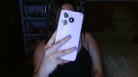 EIMY   MODEL INDEPENDENT online show from 17, 10, 2025