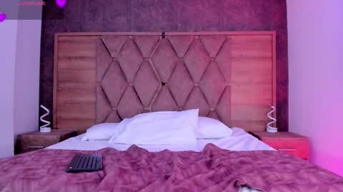 Snapshot of eimyandmaxi chatting on 20, 12, 2025 YG COUPLE online show from 20, 12, 2025