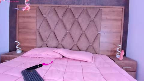 Snapshot of eimyandmaxi chatting on 1, 3, 2026 YG COUPLE online show from 1, 3, 2026