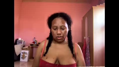 Snapshot of eirondra_valeen chatting on 18, 1, 2026 Eirondra Valeen online show from 18, 1, 2026