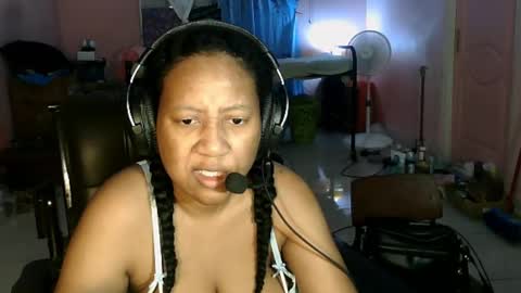 Snapshot of eirondra_valeen chatting on 17, 2, 2026 Eirondra Valeen online show from 17, 2, 2026