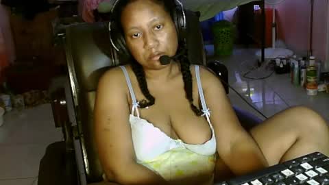 Snapshot of eirondra_valeen chatting on 28, 2, 2026 Eirondra Valeen online show from 28, 2, 2026