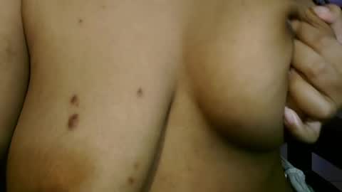 Eirondra Valeen online show from 6, 4, 2026