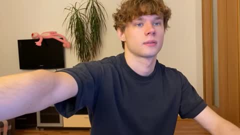 Eitan online show from 11, 2, 2025