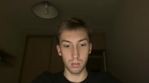 Snapshot of ekeremarten chatting on 9, 11, 2025 ekeremarten online show from 9, 11, 2025