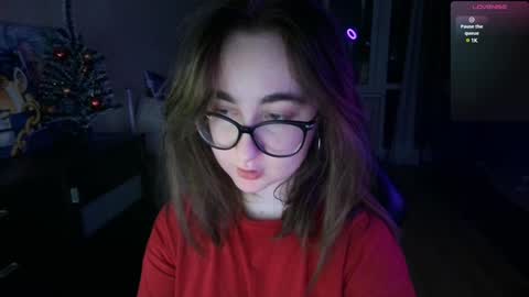 If you like it when I meow give me a thumbs up online show from 25, 12, 2024