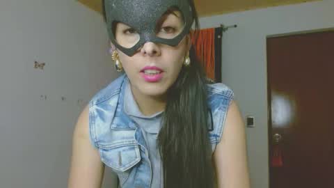 Snapshot of ela_3611 chatting on 5, 10, 2025 ela_3611 online show from 5, 10, 2025