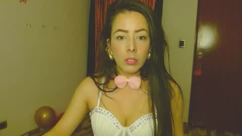 Snapshot of ela_3611 chatting on 13, 10, 2025 ela_3611 online show from 13, 10, 2025