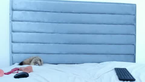 elaisaprincess online show from 5, 2, 2025