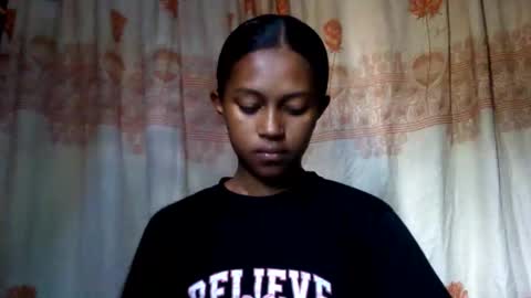 elaliealdy online show from 22, 4, 2026