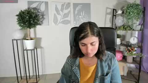 Snapshot of elara_starfall chatting on 29, 6, 2026 Marta online show from 29, 6, 2026