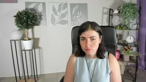 Snapshot of elara_starfall chatting on 1, 7, 2026 Marta online show from 1, 7, 2026