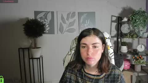 Snapshot of elara_starfall chatting on 8, 7, 2026 Marta online show from 8, 7, 2026