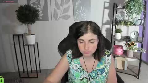 Snapshot of elara_starfall chatting on 10, 7, 2026 Marta online show from 10, 7, 2026