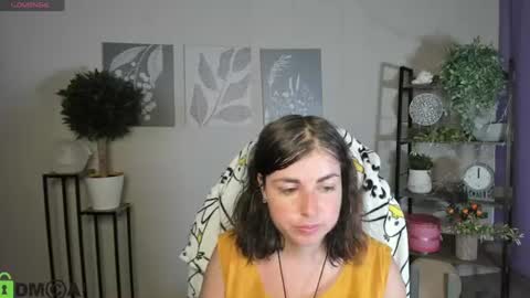 Snapshot of elara_starfall chatting on 13, 7, 2026 Marta online show from 13, 7, 2026
