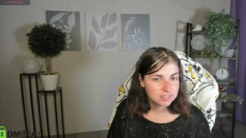 Snapshot of elara_starfall chatting on 14, 7, 2026 Marta online show from 14, 7, 2026