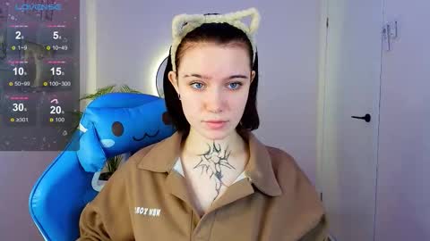 elastikiss online show from 3, 11, 2025