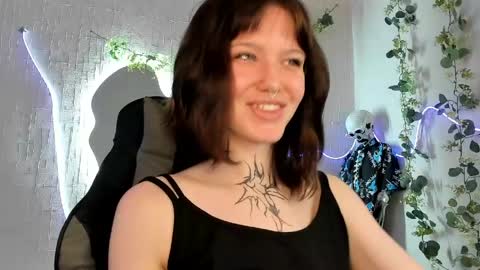 Snapshot of elastikiss chatting on 15, 4, 2026 elastikiss online show from 15, 4, 2026