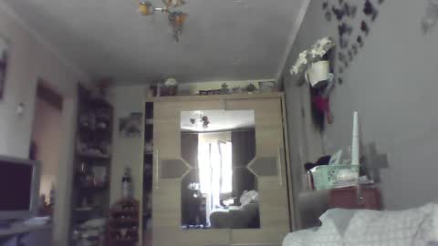 Snapshot of elaynetanton chatting on 16, 5, 2026 Lia online show from 16, 5, 2026