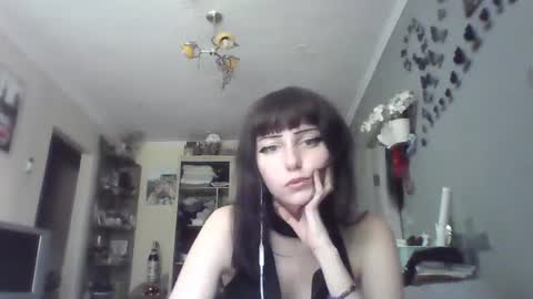 Snapshot of elaynetanton chatting on 19, 7, 2026 Lia online show from 19, 7, 2026