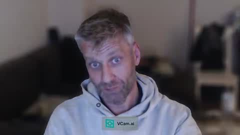 Snapshot of elculiador2207 chatting on 12, 9, 2025 Timm online show from 12, 9, 2025