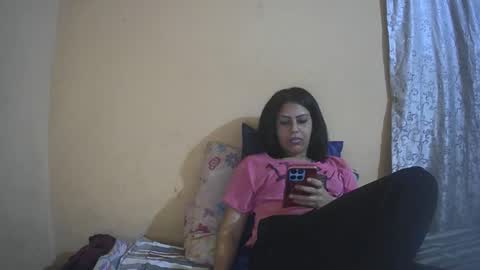 Snapshot of electra137 chatting on 6, 10, 2025 Isabella online show from 6, 10, 2025