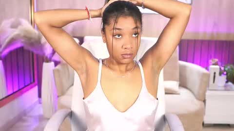 Electra Jones online show from 5, 11, 2025