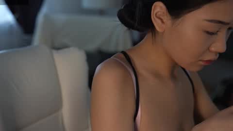 Snapshot of elegant_vibes chatting on 17, 2, 2026 Jess online show from 17, 2, 2026