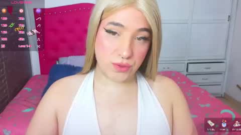 Snapshot of elektra_doll chatting on 22, 7, 2026 elektra_doll online show from 22, 7, 2026