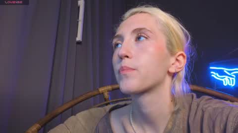 Elen  online show from 27, 6, 2026