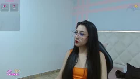 Snapshot of elena_tay chatting on 3, 3, 2026 Elena online show from 3, 3, 2026