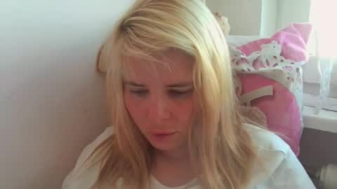 Snapshot of elenaflirt chatting on 8, 6, 2026 Elena online show from 8, 6, 2026