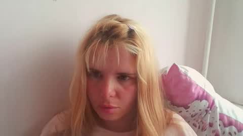 Snapshot of elenaflirt chatting on 10, 6, 2026 Elena online show from 10, 6, 2026