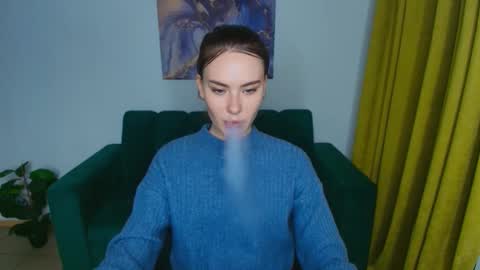 elenaoconar online show from 12, 3, 2025