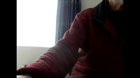 Snapshot of elfyonee chatting on 1, 2, 2025 elfyonee online show from 1, 2, 2025