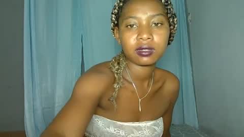 Snapshot of elia011 chatting on 18, 1, 2025 elia011 online show from 18, 1, 2025