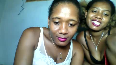 Snapshot of elia011 chatting on 26, 1, 2025 elia011 online show from 26, 1, 2025