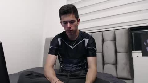 Snapshot of elian_tg chatting on 3, 3, 2025 Elian online show from 3, 3, 2025