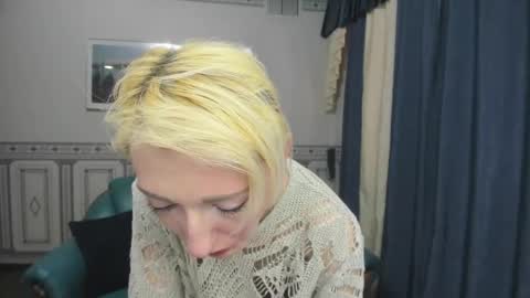 Eliana Harris online show from 5, 3, 2025